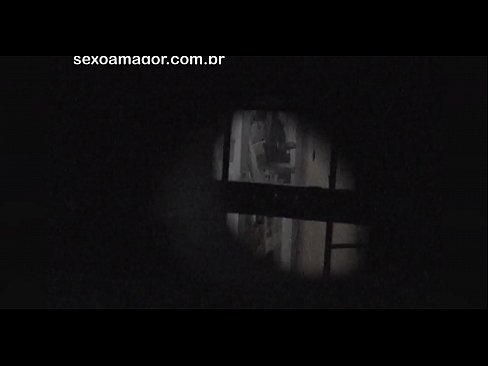 ❤️ Blondie viene segretamente filmato da un voyeur del quartiere nascosto dietro mattoni cavi ❤ Porno duro al it.hentaivost.ru ☑