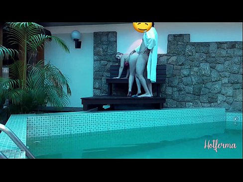 ❤️ Il capo invita la cameriera alla piscina, ma non poteva resistere a un caldo ❤ Porno duro al it.hentaivost.ru ☑