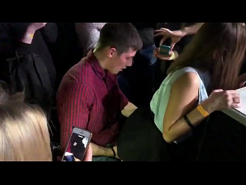 ❤️ Sesso reale in un nightclub russo. Ragazza russa di 18 anni nell'ano e nella vagina scopata in un nightclub ❤ Porno duro al it.hentaivost.ru ☑
